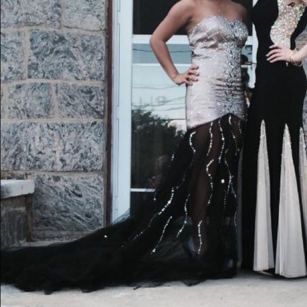 Prom dress